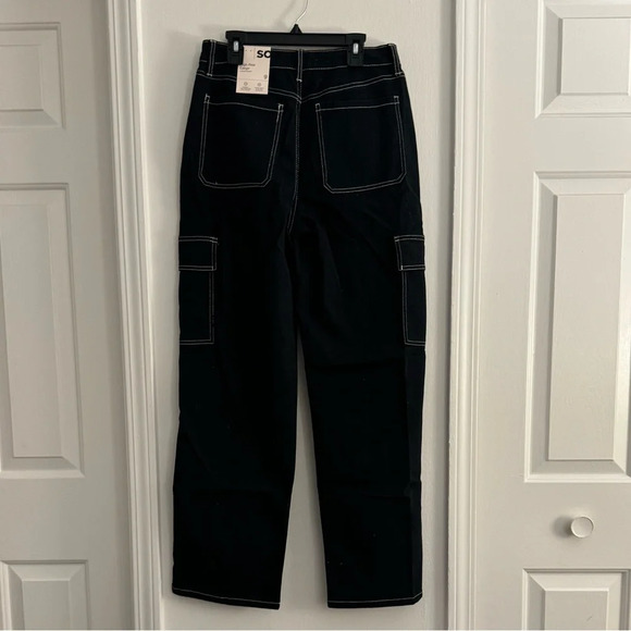Black High Rise Cargo Style Pants - Picture 3 of 3
